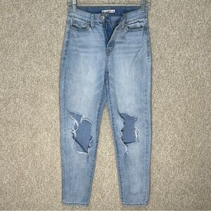Imperfect Mom jeans size 0 24 light‎ blue white undertone distressed juniors SO